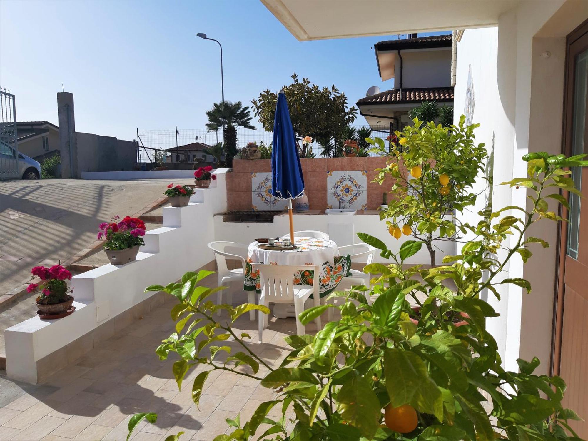 Апартаменты Casa Vacanze Bergamotto & Limoni Drapia Экстерьер фото